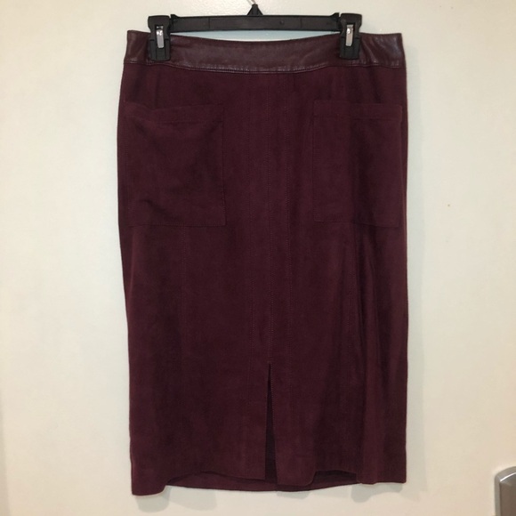 Chico’s Burgundy Front Pocket Velvet Pencil Skirt Size Small (0) - Picture 1 of 7